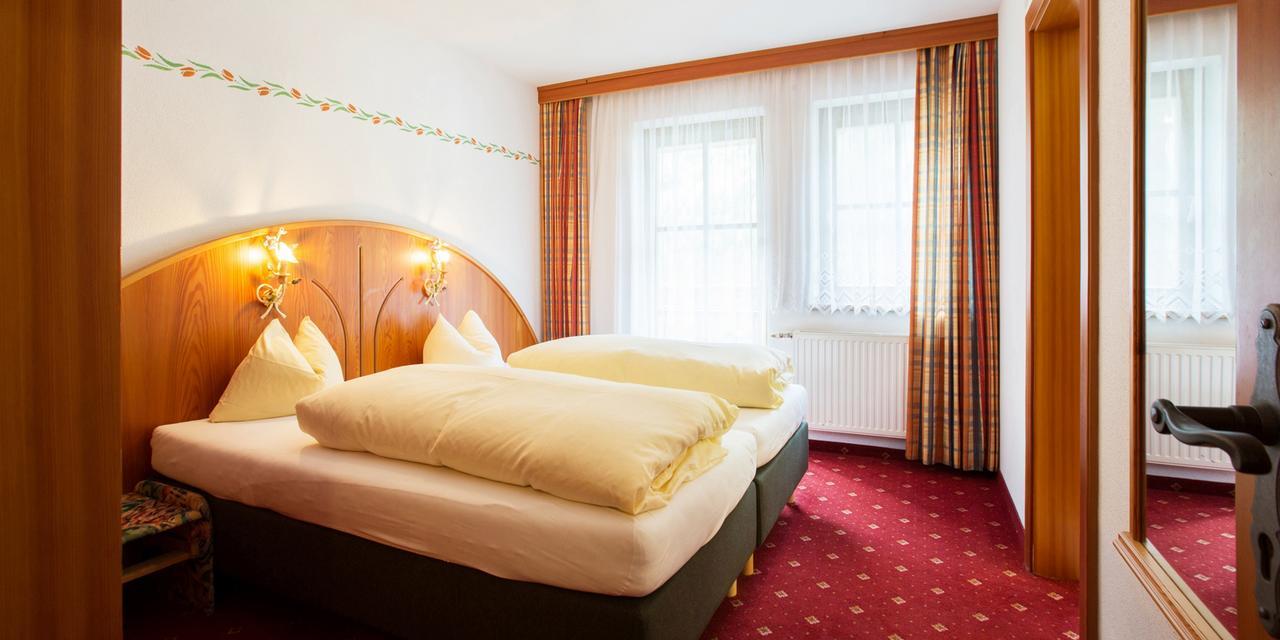 Laerchenheim Aparthotel นอยชติฟ อิม ชตูไปทัล ภายนอก รูปภาพ