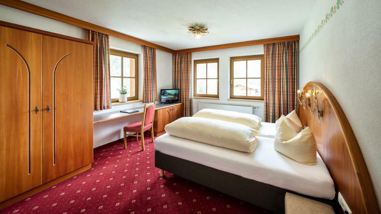 Laerchenheim Aparthotel นอยชติฟ อิม ชตูไปทัล ภายนอก รูปภาพ